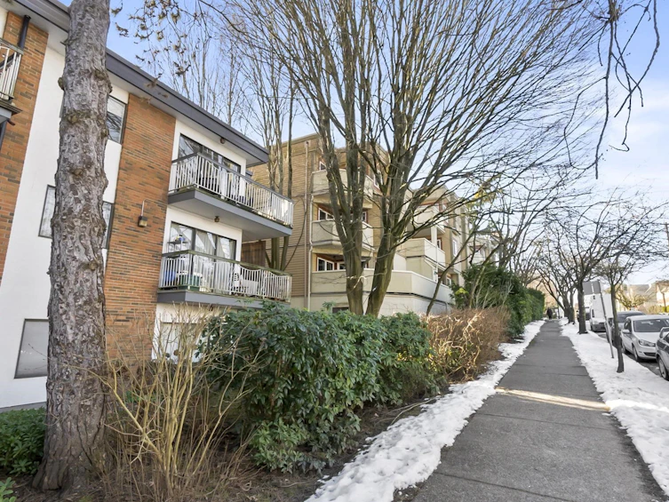 307-1950 W 8th Avenue, Vancouver, BC, V6J 1W3 - 16