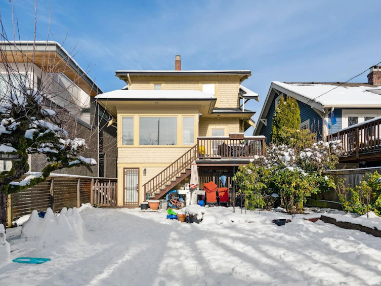628 W 22nd Avenue, Vancouver, BC, V5Z 1Z6 - 29