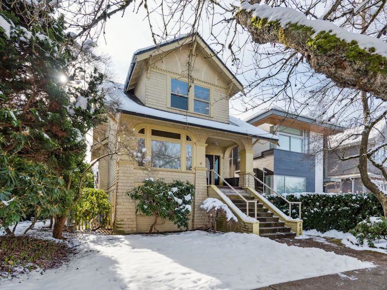 628 W 22nd Avenue, Vancouver, BC, V5Z 1Z6 - 30