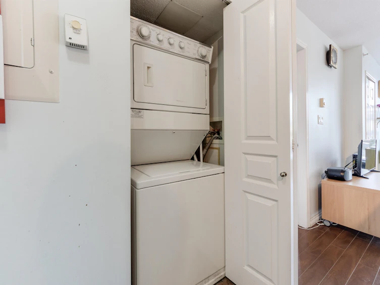 414-3588 Vanness Avenue, Vancouver, BC, V5R 6E9 - 14