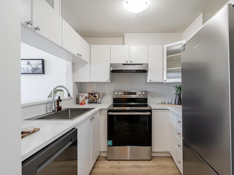 405-5600 Andrews Road, Richmond, BC, V7E 6N1 - 9