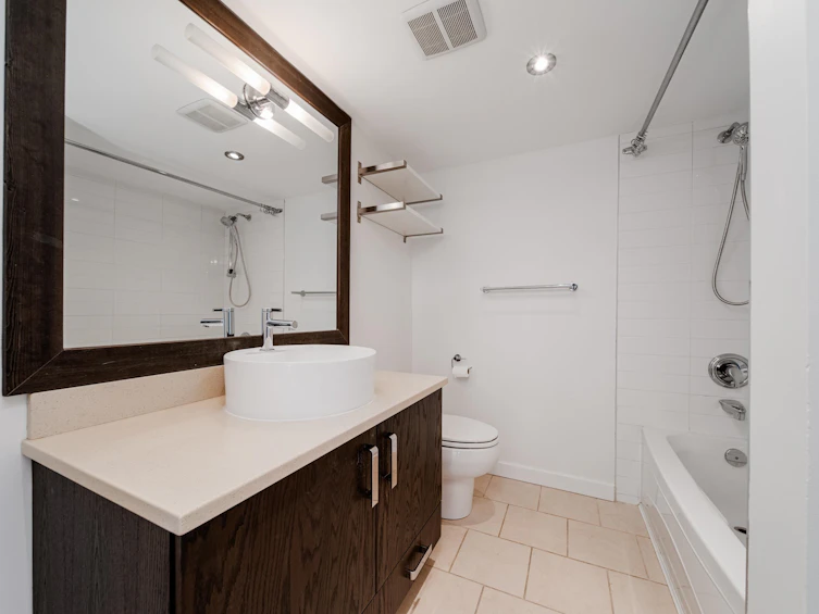 109-2101 Mcmullen Avenue, Vancouver, BC, V6L 3B4 - 17