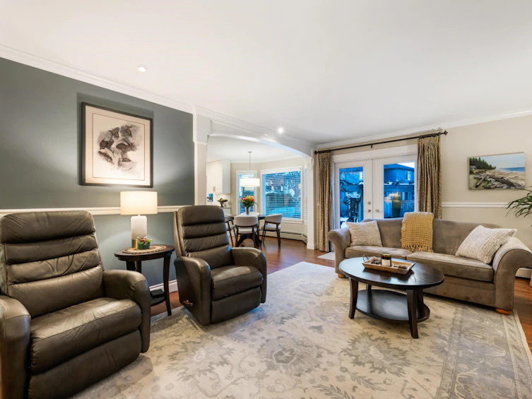 18057 63 Avenue, Surrey, BC, V3S 6W8 - 18