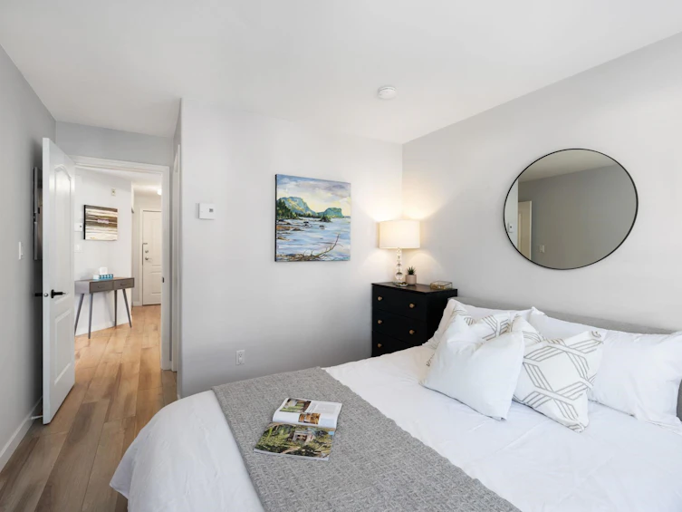 204-111 W 5th Street, North Vancouver, BC, V7M 1J6 - 17