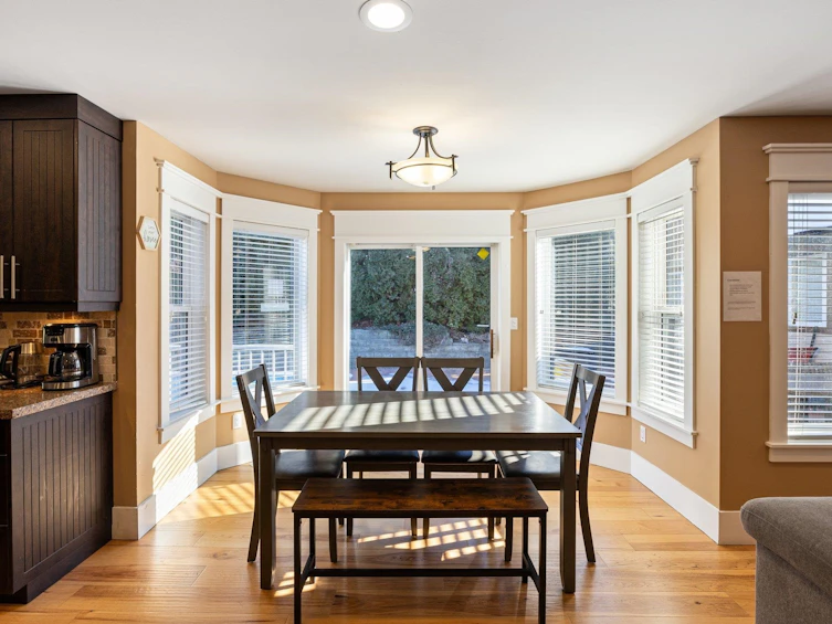 15355 80a Avenue, Surrey, BC, V3S 8N7 - 8