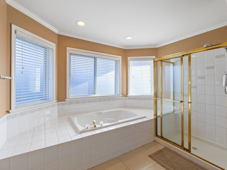 15355 80a Avenue, Surrey, BC, V3S 8N7 - 26