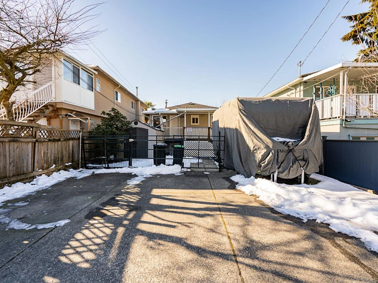 3556 Knight Street, Vancouver, BC, V5N 3L2 - 29
