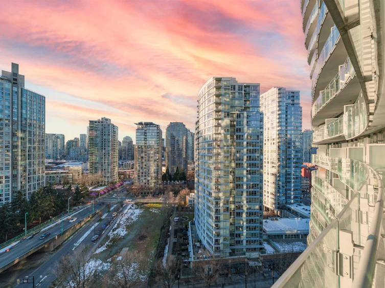 1601-89 Nelson Street, Vancouver, BC, V6Z 0E7 - 25