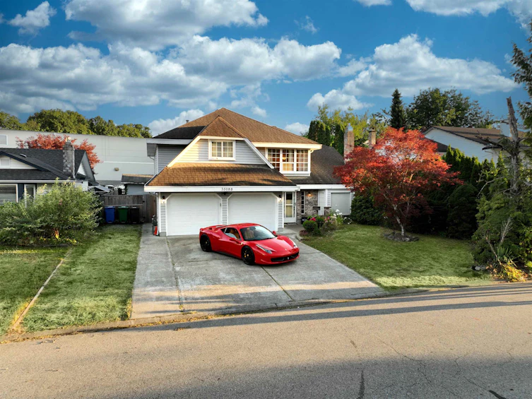35088 Mt Blanchard Drive, Abbotsford, BC, V2S 6T3 - 2