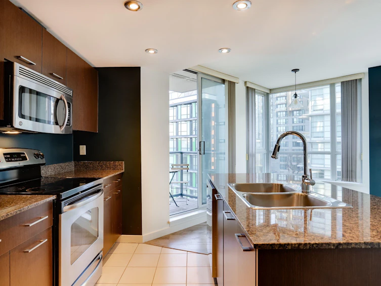 1104-1212 Howe Street, Vancouver, BC, V6Z 2M9 - 7