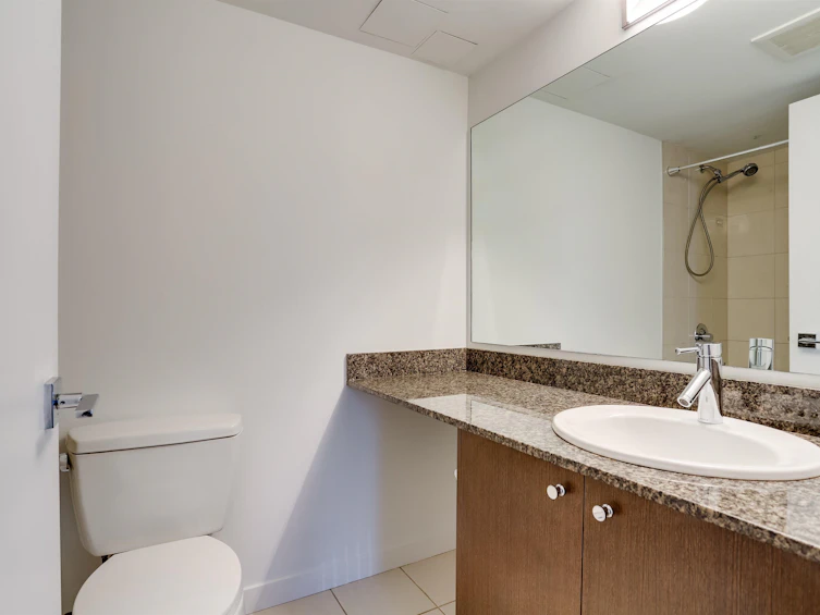 1104-1212 Howe Street, Vancouver, BC, V6Z 2M9 - 11