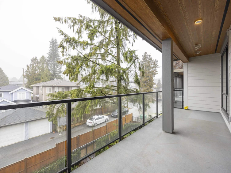 304-7599 15th Street, Burnaby, BC, V3N 0H9 - 19