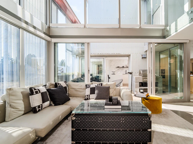 401-4387 W 10th Avenue, Vancouver, BC, V6R 2H6 - 4