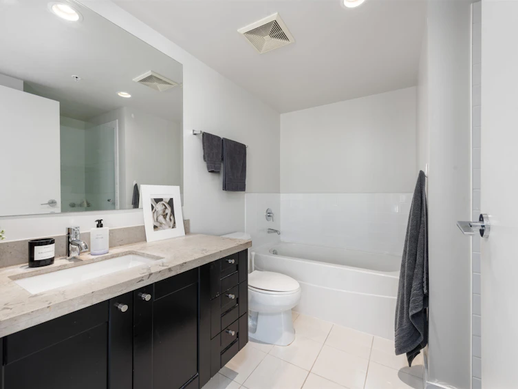 1402-1133 Homer Street, Vancouver, BC, V6B 0B1 - 13