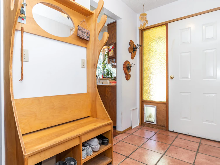 19575 Silverhope Road, Hope, BC, V0X 1L2 - 10