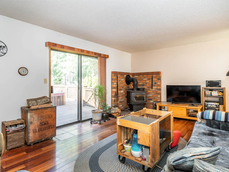 19575 Silverhope Road, Hope, BC, V0X 1L2 - 12
