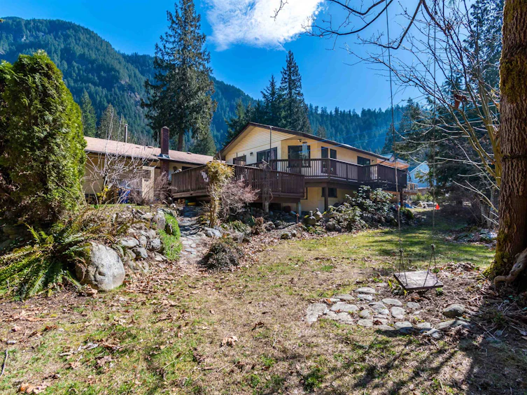 19575 Silverhope Road, Hope, BC, V0X 1L2 - 31