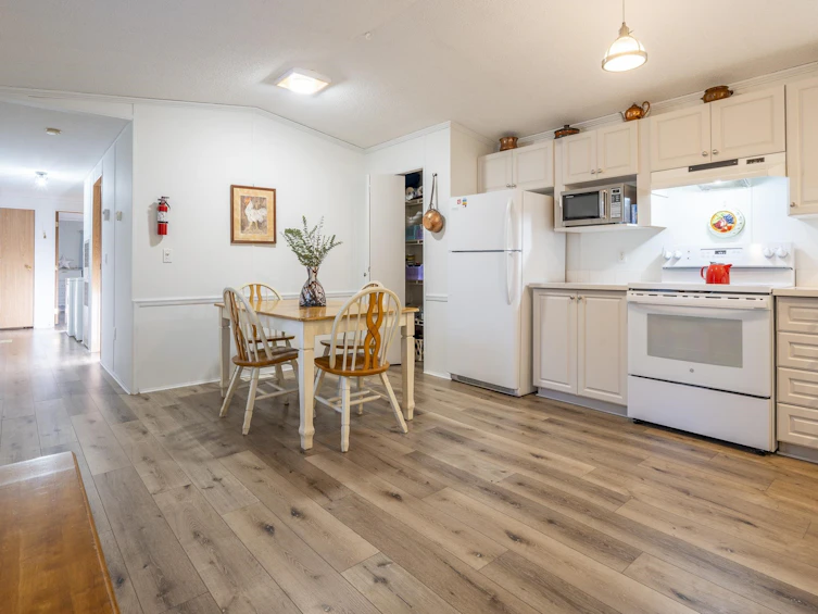 29-5575 Mason Road, Sechelt, BC, V7Z 0K9 - 5