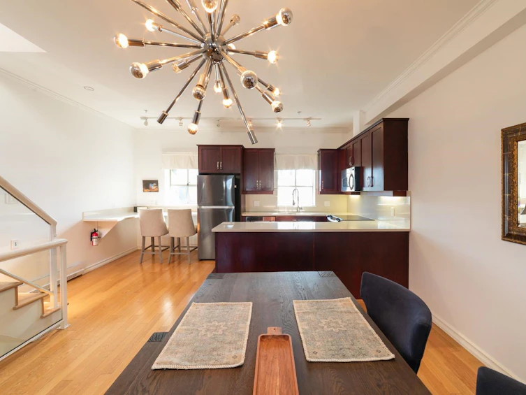 3-1855 Vine Street, Vancouver, BC, V6K 3J8 - 5