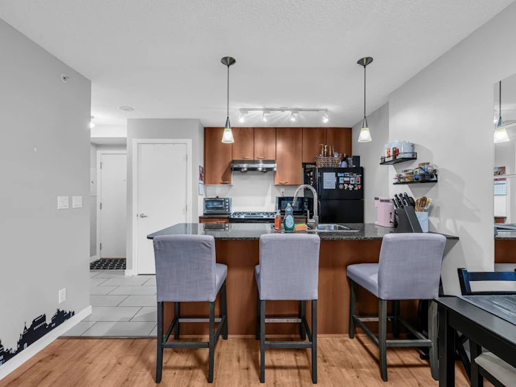 501-7108 Collier Street, Burnaby, BC, V5E 0A1 - 7