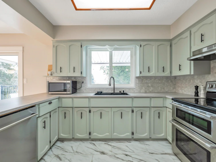 8278 Dogwood Street, Mission, BC, V2V 3R6 - 10
