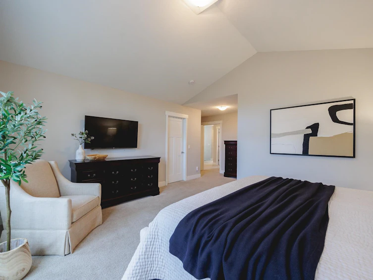 18055 67a Avenue, Surrey, BC, V3S 7H7 - 19