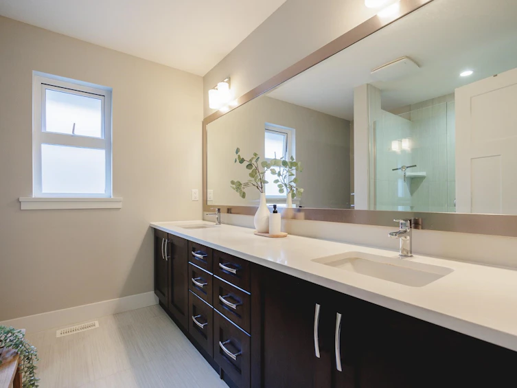 18055 67a Avenue, Surrey, BC, V3S 7H7 - 21