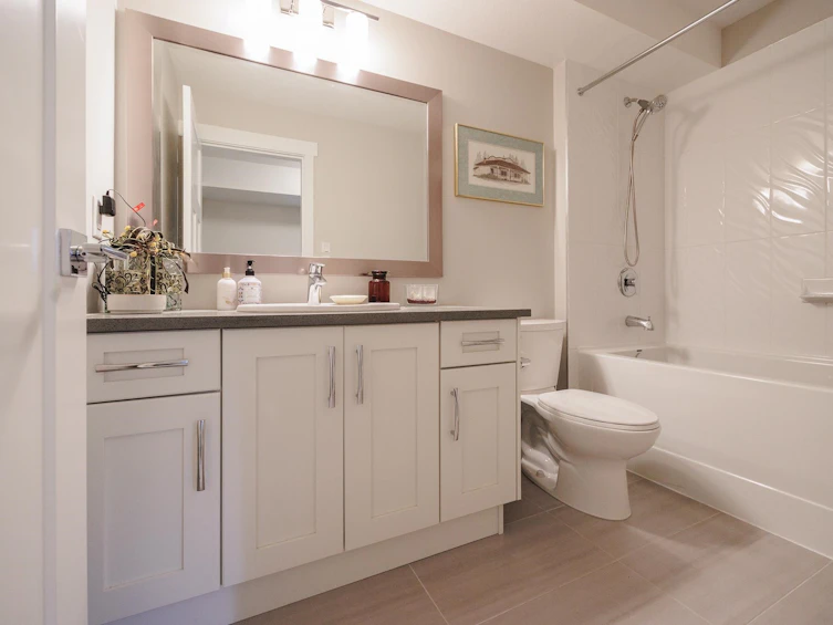 18055 67a Avenue, Surrey, BC, V3S 7H7 - 31