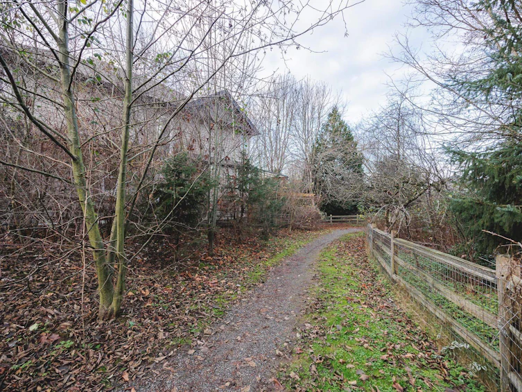 18055 67a Avenue, Surrey, BC, V3S 7H7 - 35