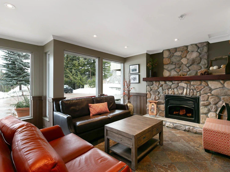 302-4749 Spearhead Drive, Whistler, BC, V8E 1E9 - 16