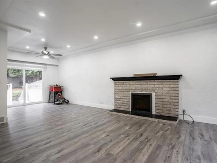 11318 Glen Avon Drive, Surrey, BC, V3R 4Y5 - 2