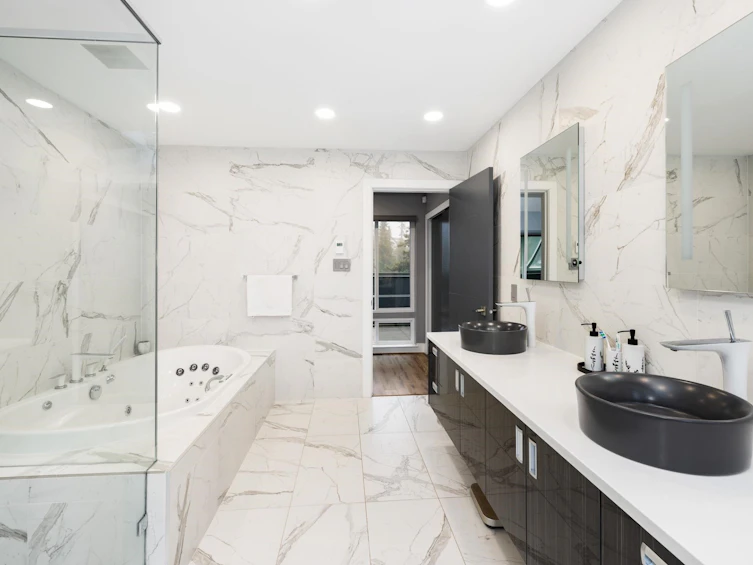 3722 Southridge Place, West Vancouver, BC, V7V 3H8 - 23