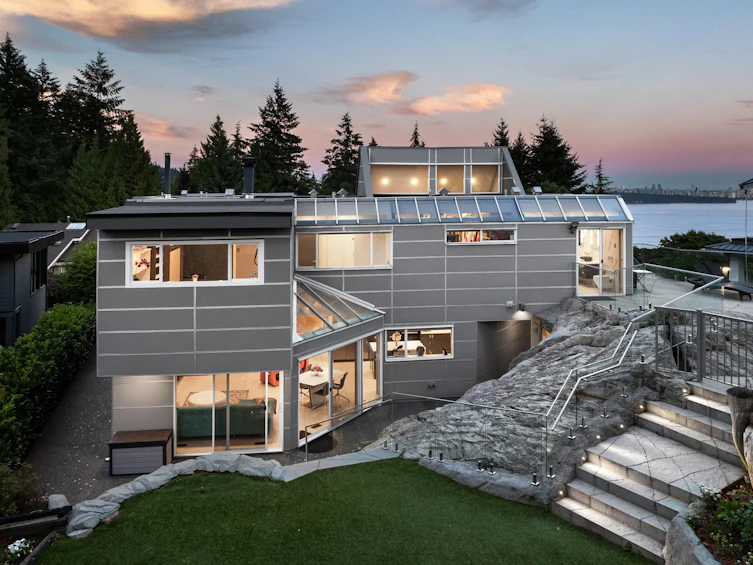 3722 Southridge Place, West Vancouver, BC, V7V 3H8 - 28