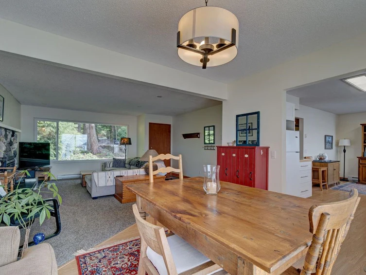 8323 Redrooffs Road, Halfmoon Bay, BC, V7Z 1E4 - 14