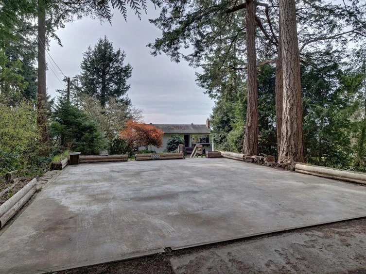 8323 Redrooffs Road, Halfmoon Bay, BC, V7Z 1E4 - 29