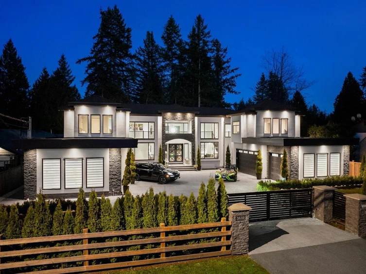 3682 204 Street, Langley, BC, V3A 1X2 - 4
