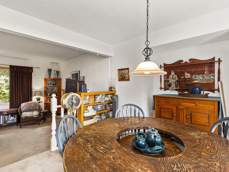 8340 Aster Terrace, Mission, BC, V2V 5V7 - 8
