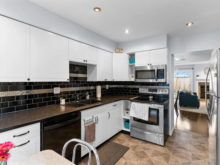 31-3015 Trethewey Street, Abbotsford, BC, V2T 3R4 - 9
