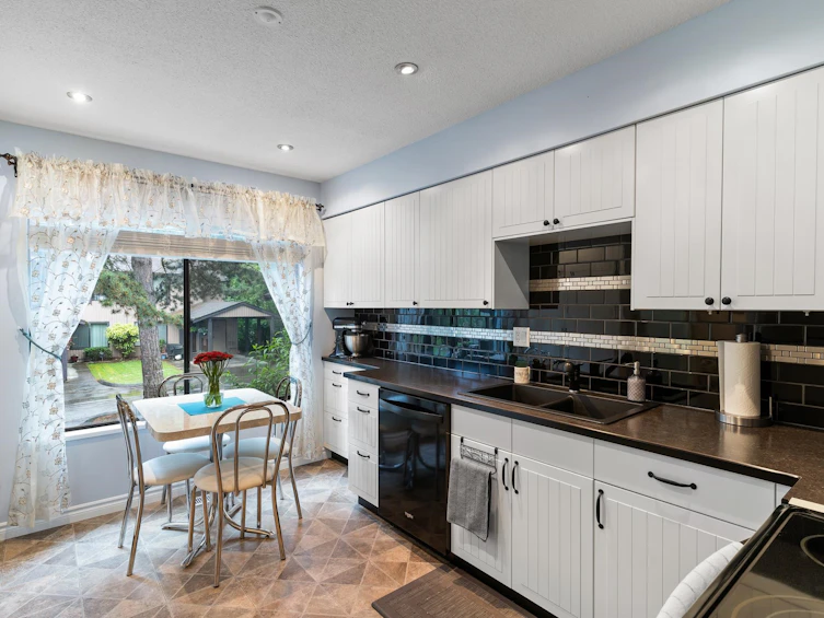 31-3015 Trethewey Street, Abbotsford, BC, V2T 3R4 - 8