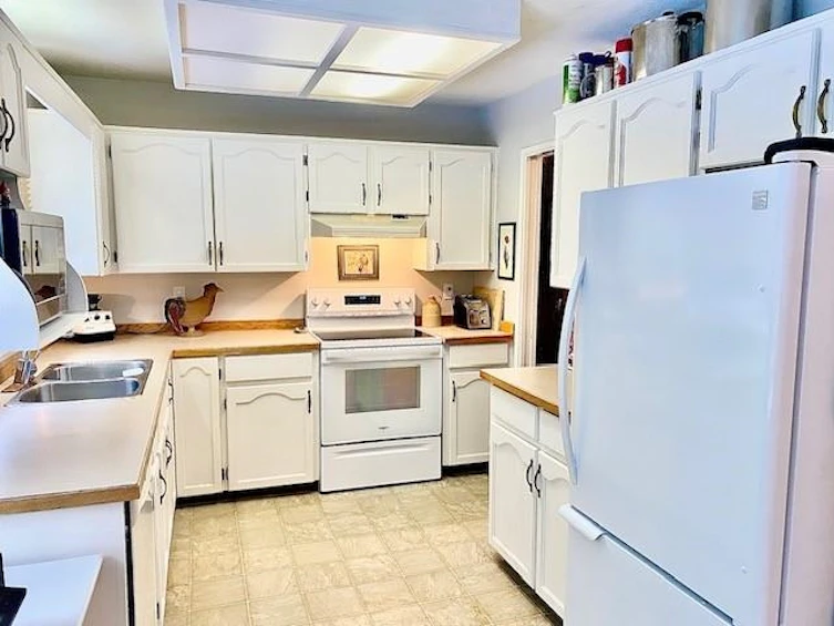 7671 143 Street, Surrey, BC, V3W 9Y5 - 10