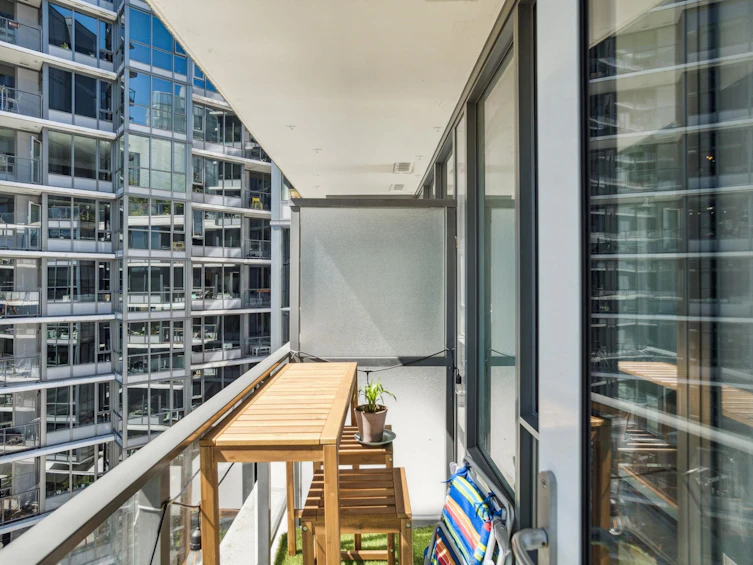 1051-38 Smithe Street, Vancouver, BC, V6B 0P3 - 22