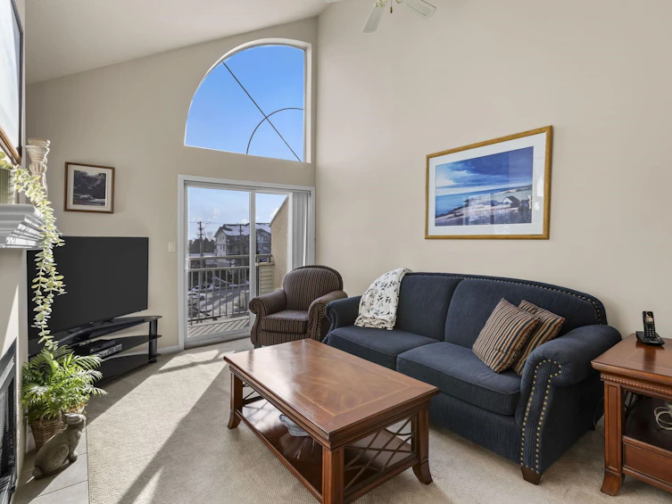 307-19645 64 Avenue, Langley, BC, V2Y 1L2 - 4