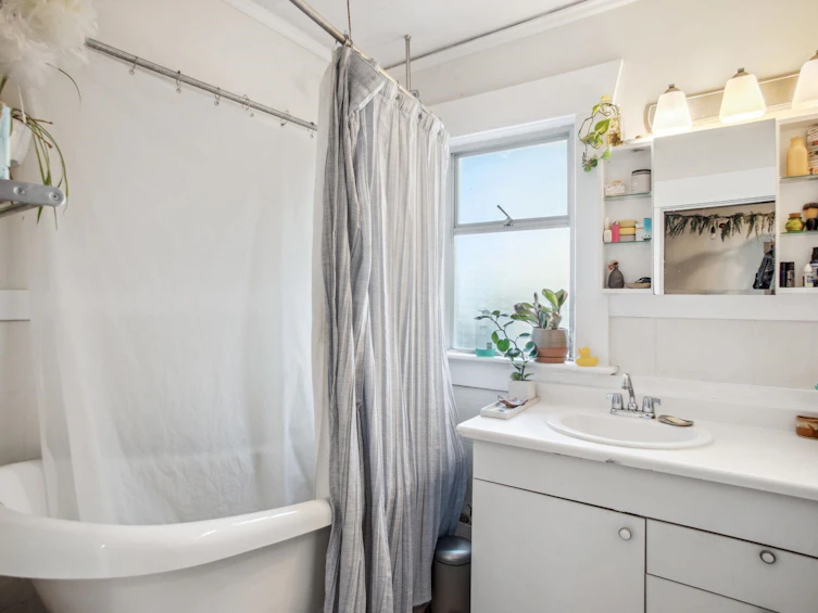 173 W 19th Avenue, Vancouver, BC, V5Y 2B5 - 25