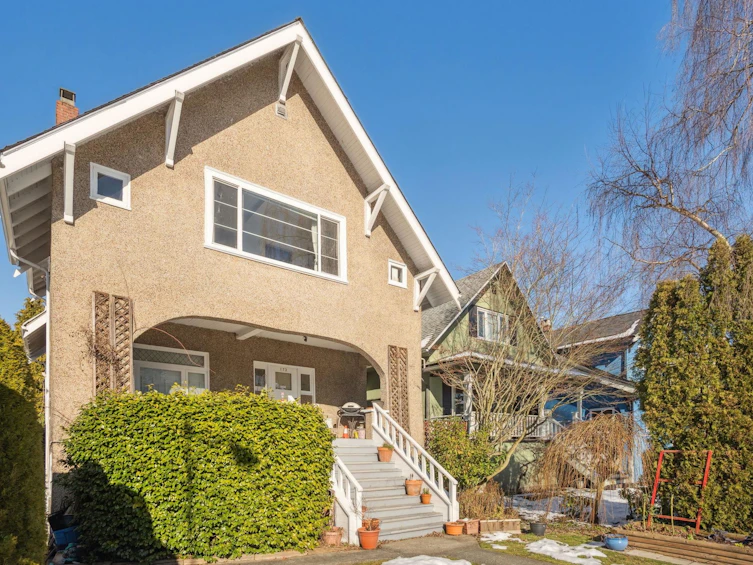 173 W 19th Avenue, Vancouver, BC, V5Y 2B5 - 31