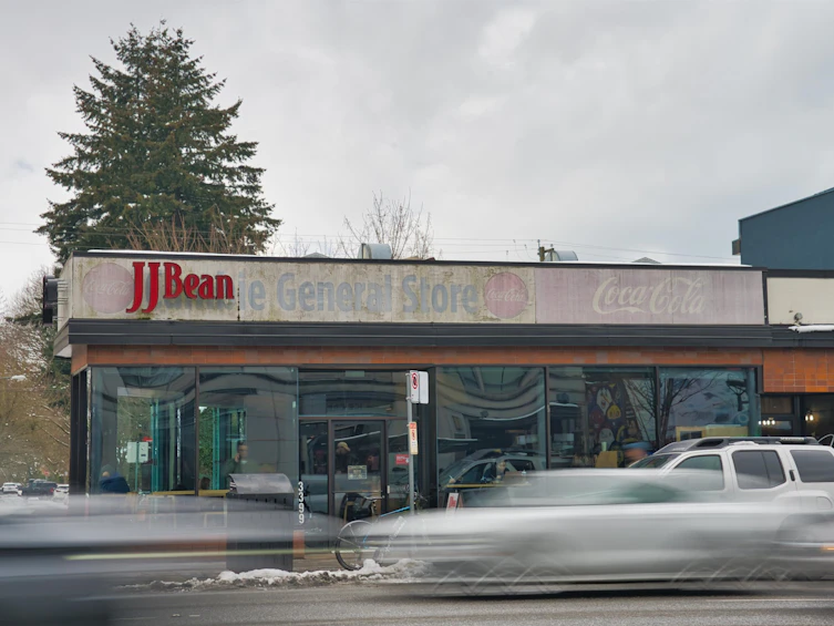 173 W 19th Avenue, Vancouver, BC, V5Y 2B5 - 36