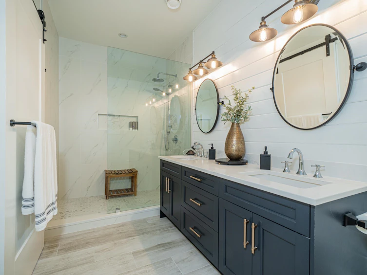8549 Seascape Court, West Vancouver, BC, V7W 3J7 - 23