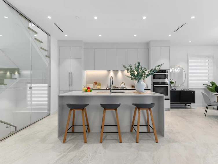 4007 W 19th Avenue, Vancouver, BC, V6S 1E2 - 7