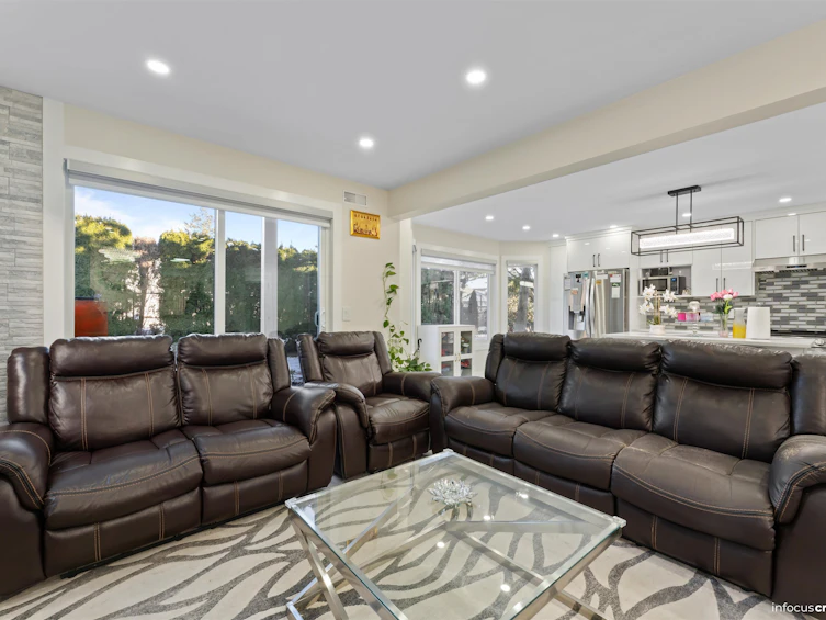 801-8972 Fleetwood Way, Surrey, BC, V3R 0T5 - 10