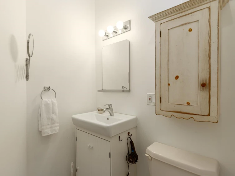 2912 Woodland Drive, Vancouver, BC, V5N 3R1 - 15