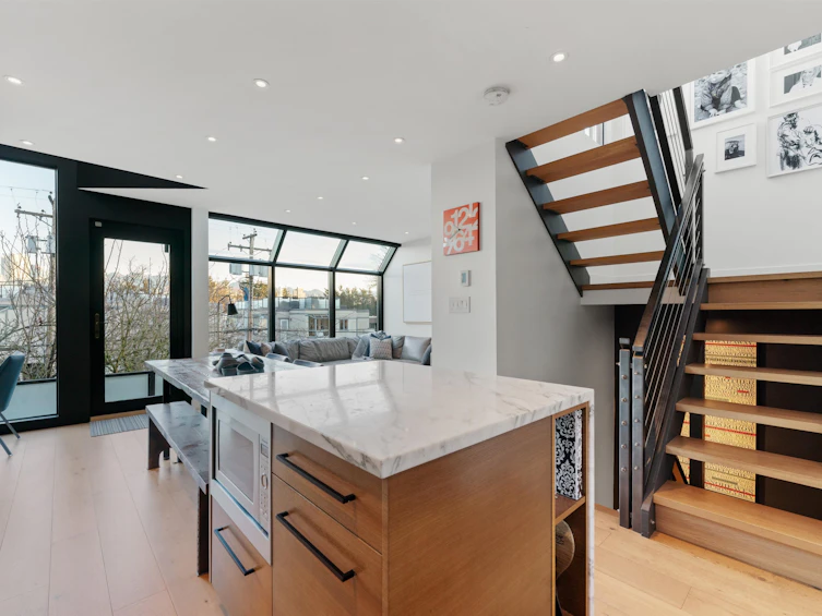 950 W 7th Avenue, Vancouver, BC, V5Z 1C3 - 6